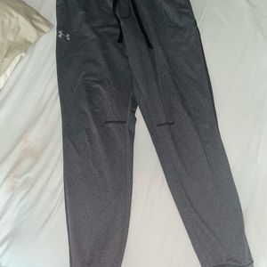 Small hole in left leg